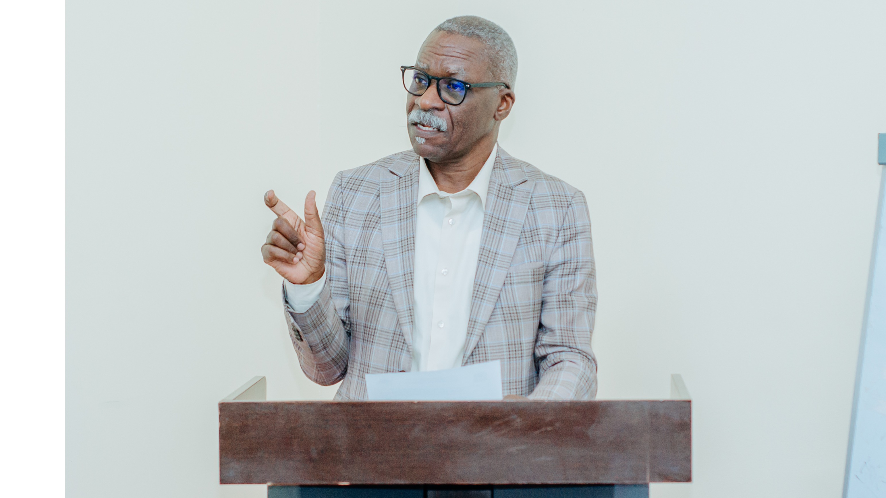 ARCH. KONDORO AFUNGA KIKAO KAZI CHA MENEJIMENTI YA TBA